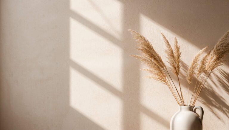 beige-summer-wallpapers-minimal-ceramic-vase-laptop