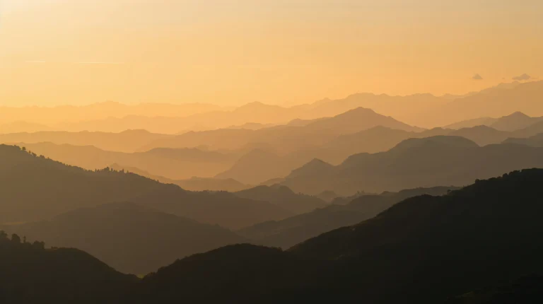 spring-mountain-landscape-wallpapers-golden-hour-mountains-4k-laptop