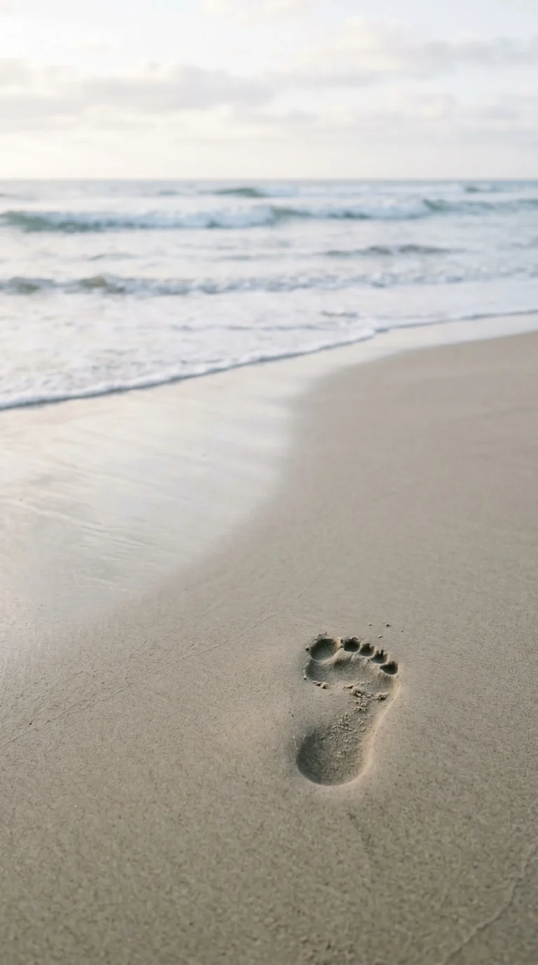 minimalist-beach-wallpapers-for-phone-single-footprint-sand