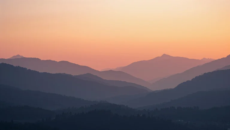 summer-sunset-wallpapers-aesthetic-4k-layered-mountains-sunset-laptop