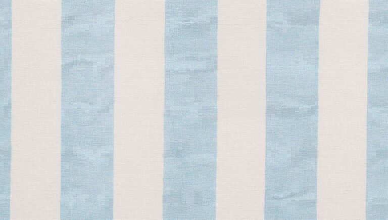 clean-summer-wallpapers-aesthetic-pastel-blue-stripes-laptop